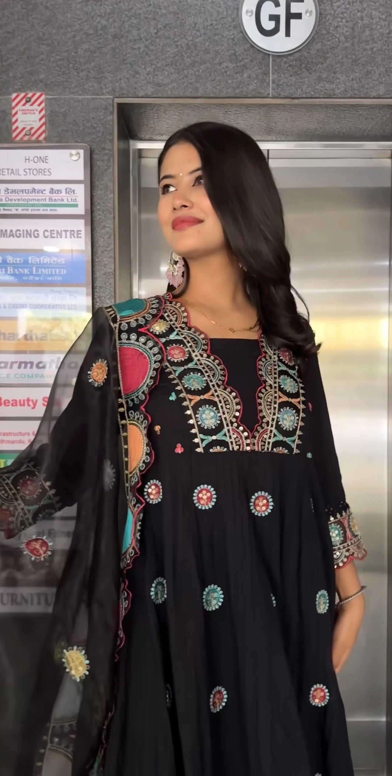 Goeorgeous Black Color Ready Made Salwar Suit & Dupatta