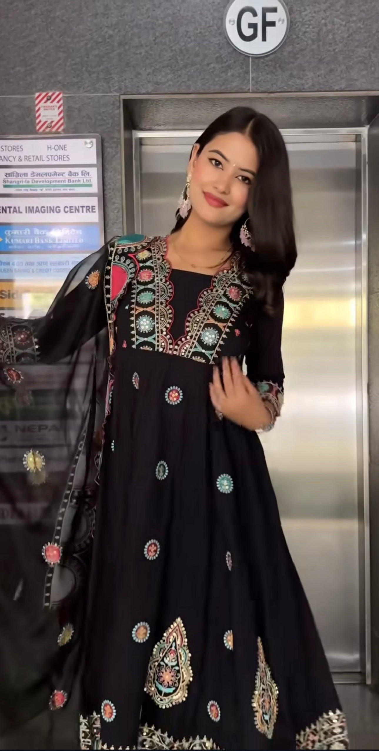 Goeorgeous Black Color Ready Made Salwar Suit & Dupatta