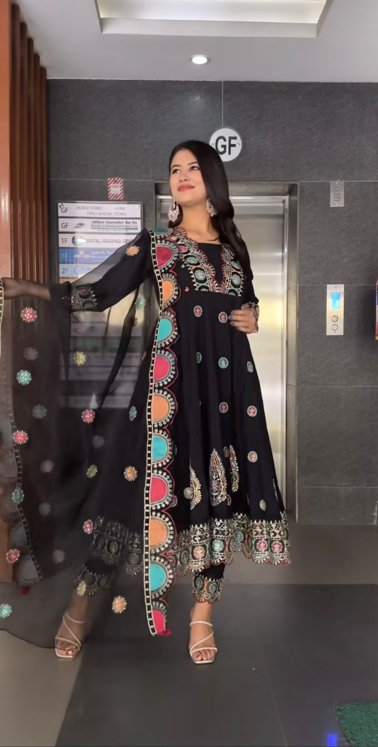 Goeorgeous Black Color Ready Made Salwar Suit & Dupatta