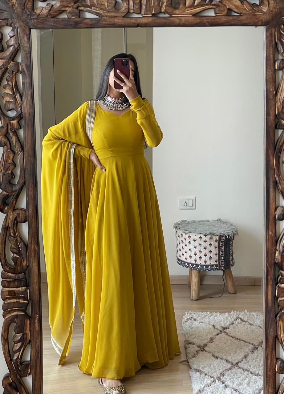 BEAUTIFUL GEORGETTE PARTY WEAR SUIT SET